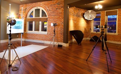 Behind the scenes look at the lighting set up for photographing "flat-art", reproduction qualtiy.